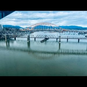 Meet your Posher, Liza